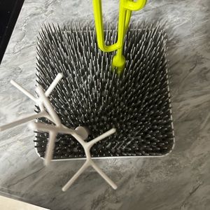 Cactus and grass bottle drying rack